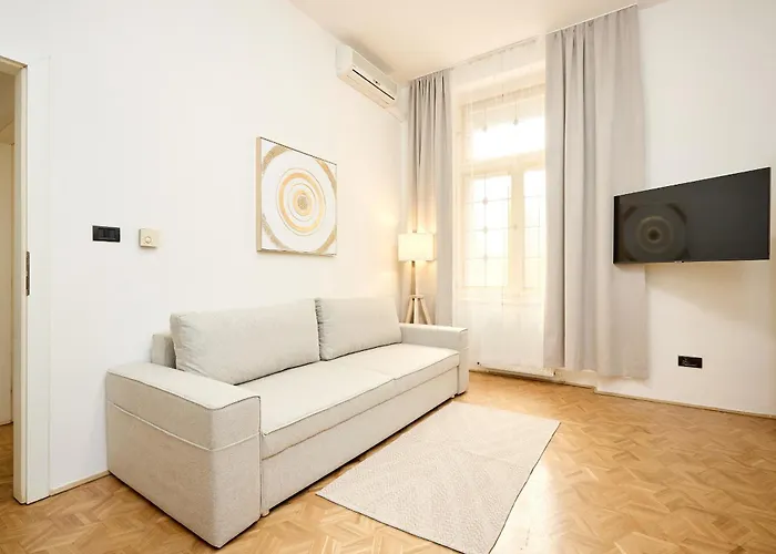 Alma Apartments
