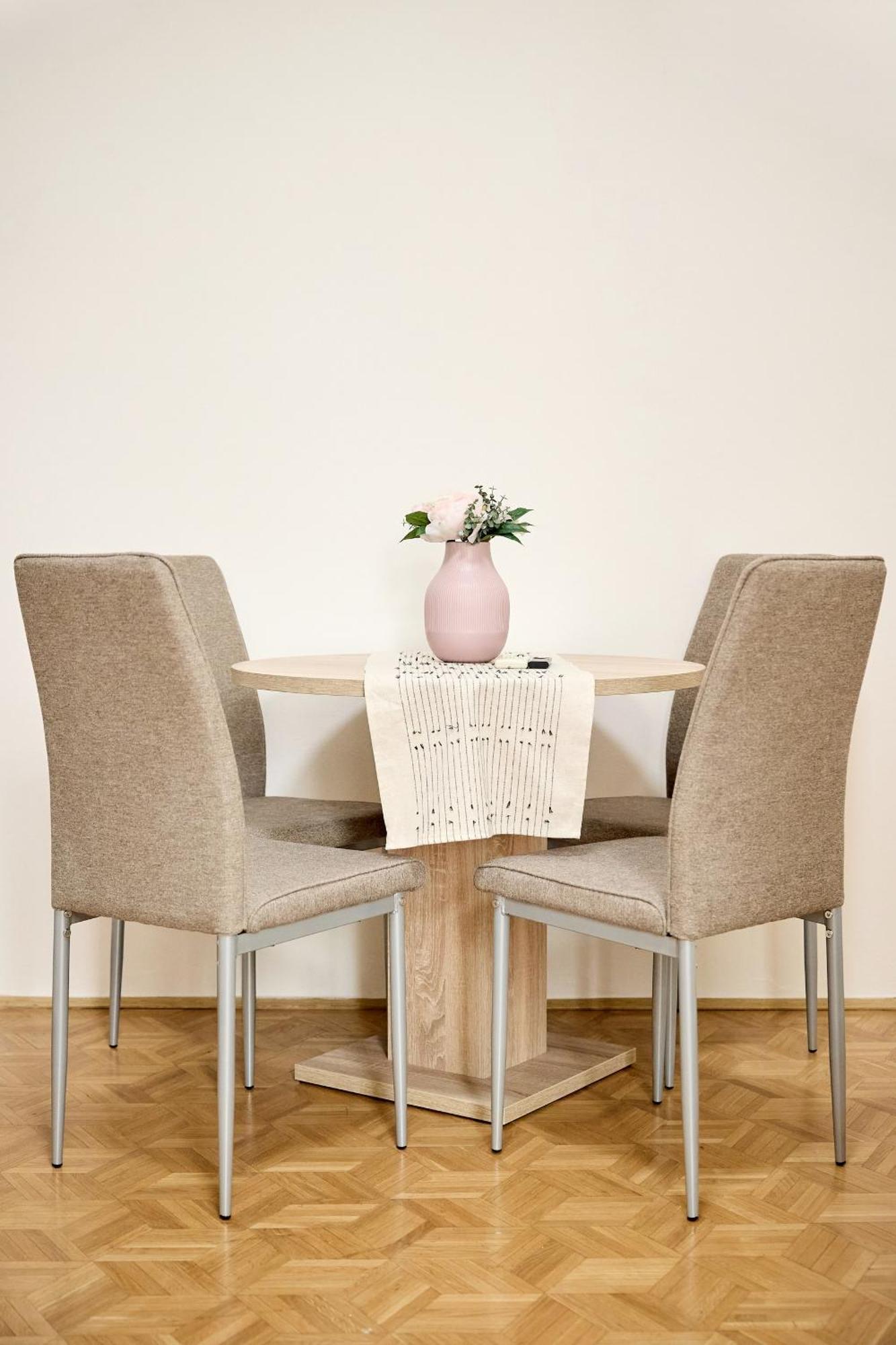 Apartment Alma Prague