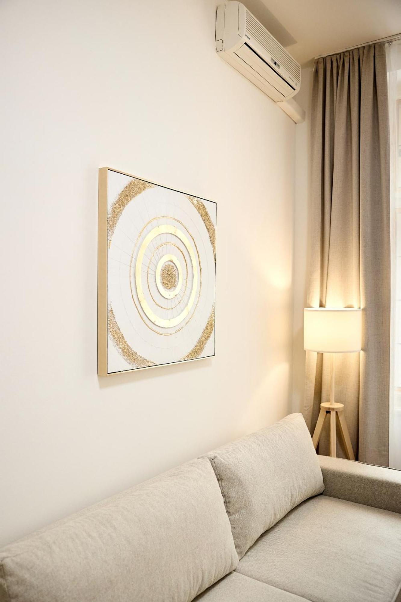 Alma Apartment